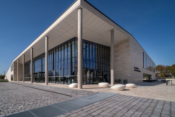 ETALBOND Pure Balatonfüred Kongresszusi Központ